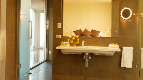 The Frames - Accommodation QLD 5