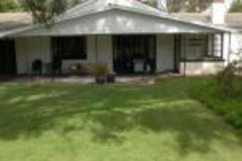 Pinkerton Hill Naracoorte - Accommodation QLD 0