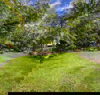 Safety Beach Ocean Bungalows - Accommodation QLD