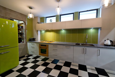 Retro House - Accommodation QLD 3