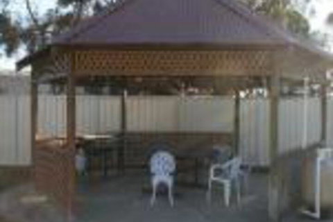 A Room For U - Accommodation QLD 0