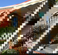 Old Coach Motor Inn - Accommodation QLD