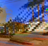 Paruna Motel - Accommodation QLD