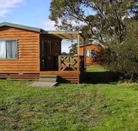 Seal Bay Cottages - Accommodation QLD