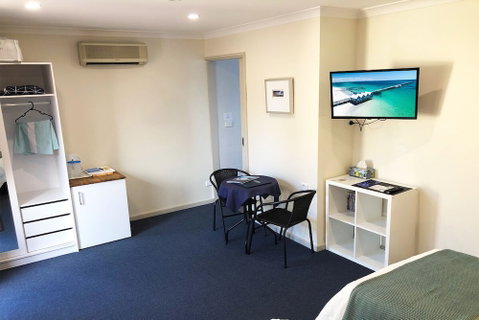 Observatory Guesthouse - Adults Only - Accommodation QLD 1
