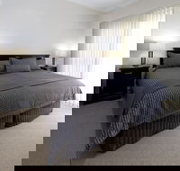 Dolphin Shores - Accommodation QLD