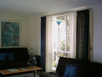 A Sacred Mountain Retreat - Accommodation QLD 4