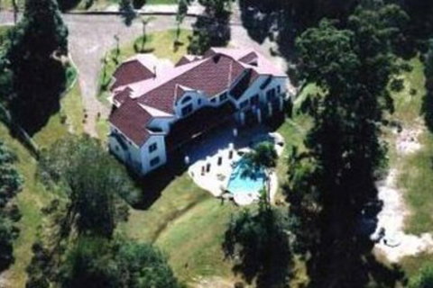 Kingfishers Manor - Accommodation QLD 1