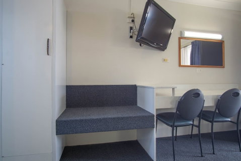 Acacia Motor Inn - Accommodation QLD 5