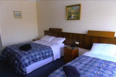 Opal Motel Leongatha - Accommodation QLD 3