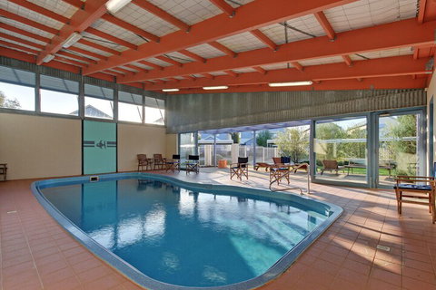 Captains Cove Resort - Accommodation QLD 4