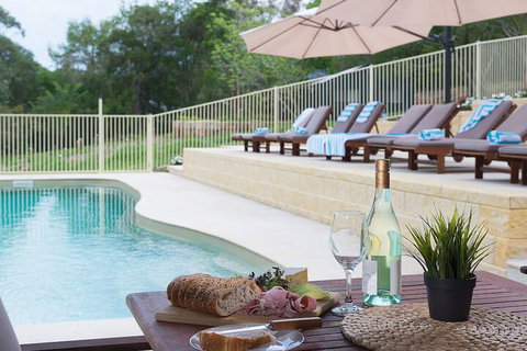 Jacaranda Cottages - Accommodation QLD 5