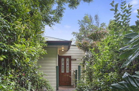 Lillypilly's Cottages & Day Spa - Accommodation QLD 2