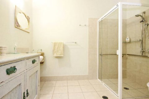 Wallaby Ridge Retreat - Accommodation QLD 5