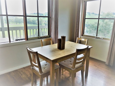 Balingup Highview Chalets - Accommodation QLD 5