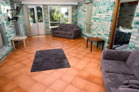 White Sands Estate - Accommodation QLD 5