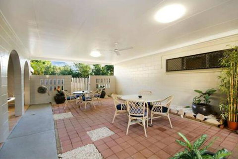 The Gulls Apartments - Accommodation QLD 6