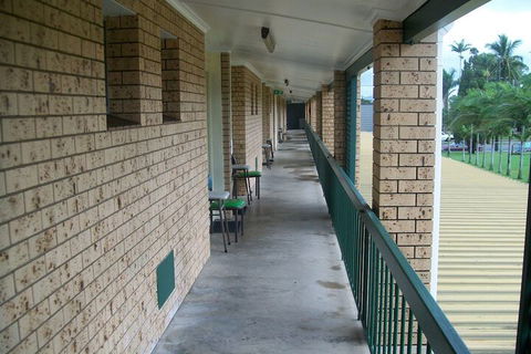 Sun Plaza Motel Mackay - Accommodation QLD 3
