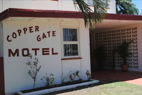 Copper Gate Motel - Accommodation QLD 2
