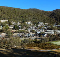 Kasees Apartments  Mountain Lodge - Accommodation QLD