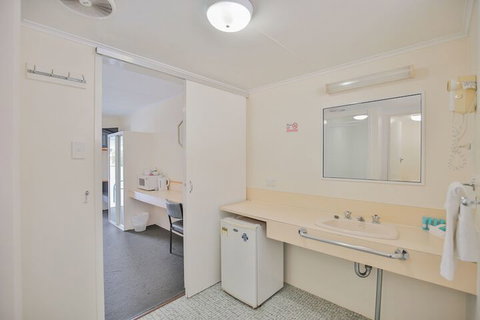 Oscar Motel - Accommodation QLD 2