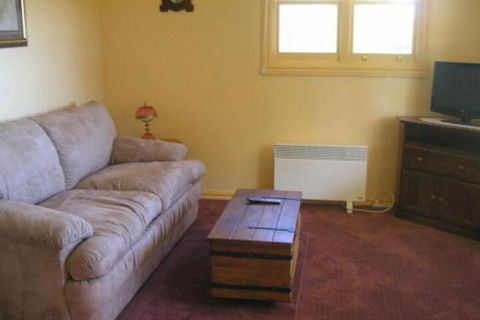 Valleyfield Cottage - Accommodation QLD 2