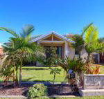Surfside - Accommodation QLD