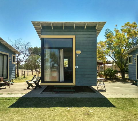 Ironbark Inn - Accommodation QLD 6