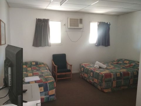 Ironbark Inn - Accommodation QLD 5