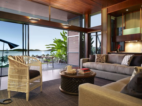 Yacht Club Villas - Accommodation QLD 6