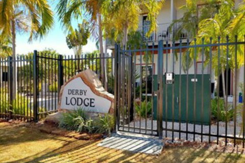 Derby Lodge Self Contained Apartments - Accommodation QLD 0
