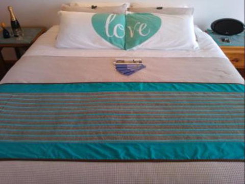 Rocky Glen Retreat King Island - Accommodation QLD 4
