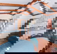 Naracoorte Holiday Park - Accommodation QLD