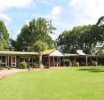 McCarthy Lake House - Accommodation QLD