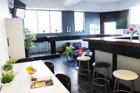 OziHouse Collingwood - Hostel - Accommodation QLD 3