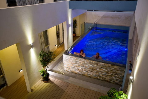 30 Arundel Accommodation - Accommodation QLD 1