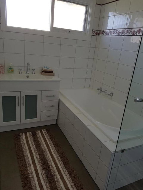 Kings Cottage - Accommodation QLD 2