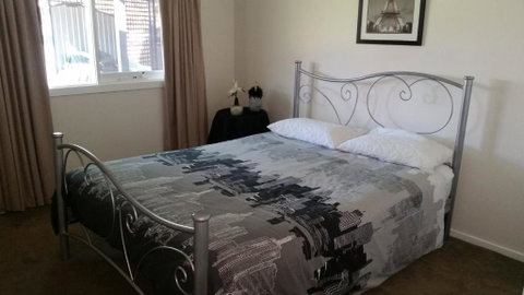 Kings Cottage - Accommodation QLD 3