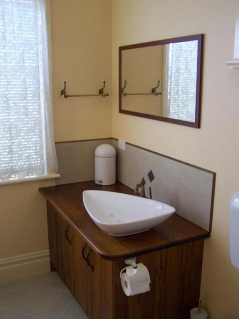 RJs Bed & Breakfast - Accommodation QLD 3