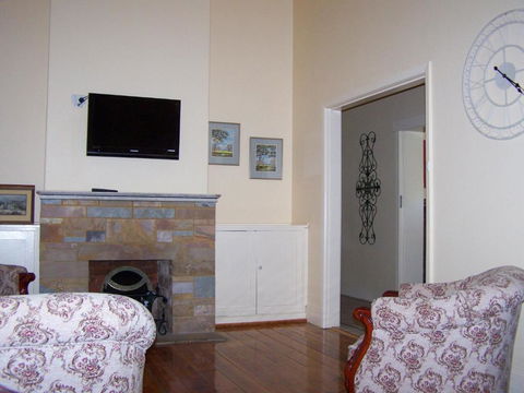 RJs Bed & Breakfast - Accommodation QLD 6