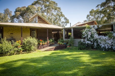 The Burrow At Wombat Bend - Accommodation QLD 1