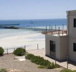 Cliff House Beachfront Villas - Accommodation QLD