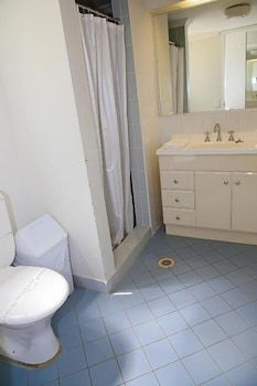 D'arcy Arms Motel - Accommodation QLD 4
