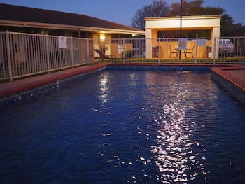 Jacaranda Motel & Holiday Units - Accommodation QLD 2