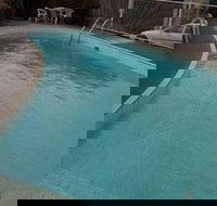 Coburg Motor Inn - Accommodation QLD