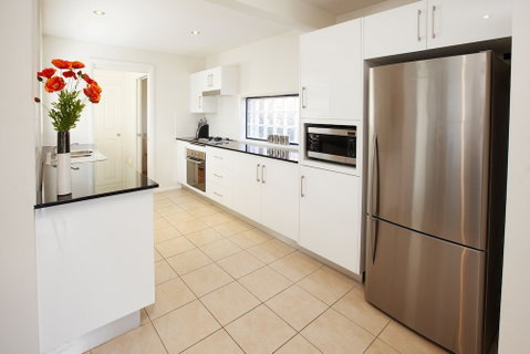 Charlestown Terrace - Accommodation QLD 3