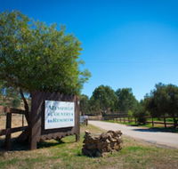 Mansfield Country Resort - Accommodation QLD