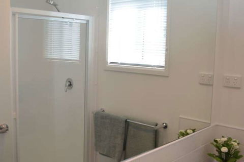 Holiday Lifestyle Henty Bay Portland - Accommodation QLD 6