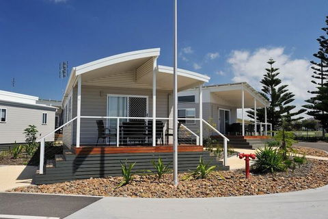 NRMA Stockton Beach Holiday Park - Accommodation QLD 1