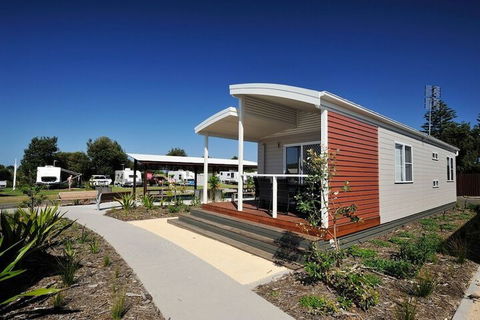 NRMA Stockton Beach Holiday Park - Accommodation QLD 2